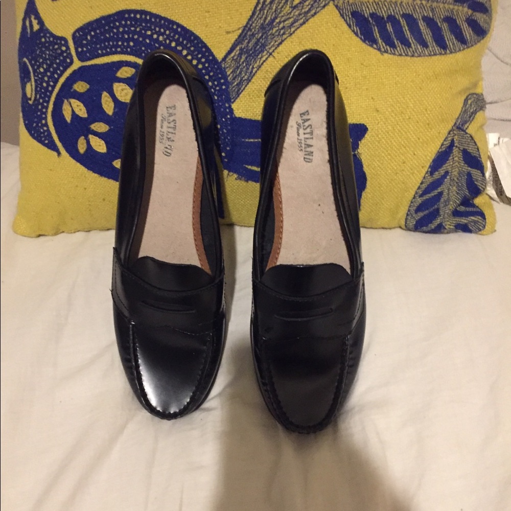 Women’s Eastland Penny Loafers